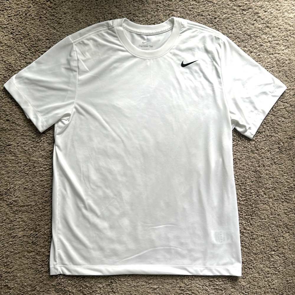 Nike Dri-FIT Legend T-Shirt